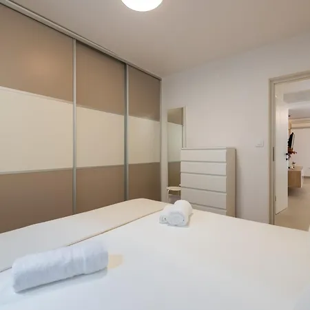 Apartment Punta Pula